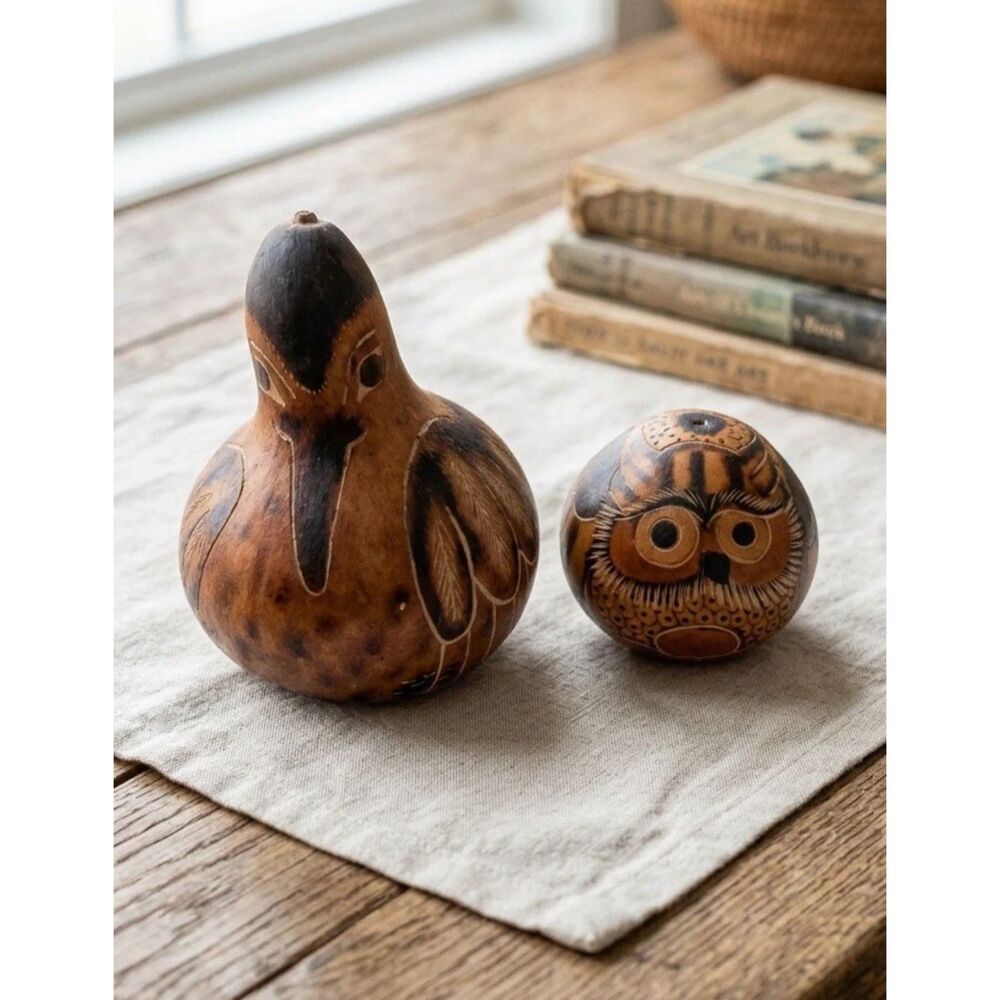 FOLK ART OWL GOURDS HAND PAINTED ETCHED PERUVIAN BIRD FIGURINES OWL & SEA GULL